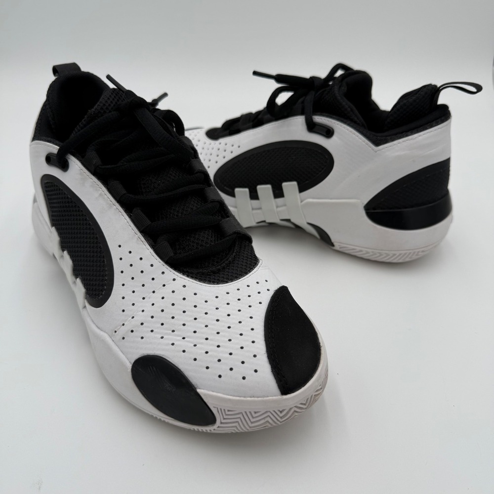 Adidas D.O.N. Issue 5 Basketball Sneakers Lace Up Athletic Tennis Shoes‎ 7.5
